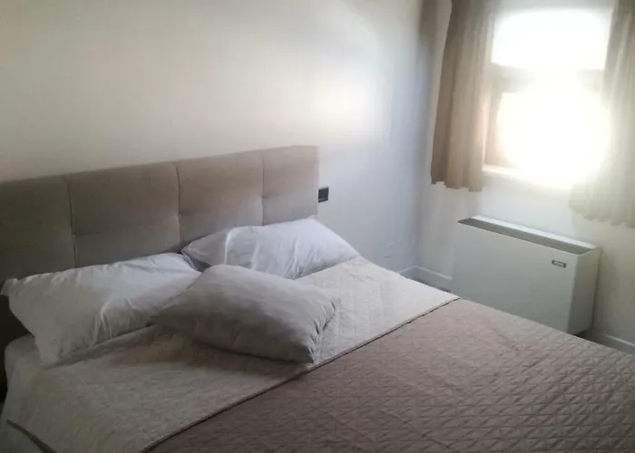 Relais + Private Parking Appartamento Verona