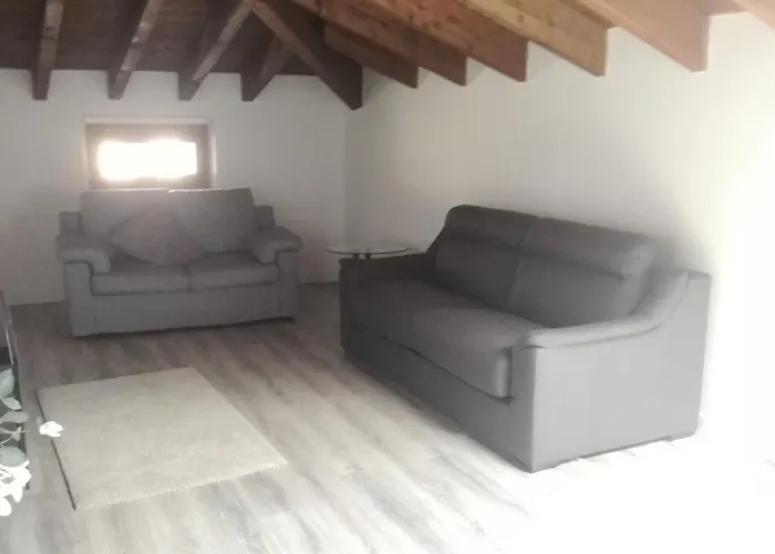 Relais + Private Parking * Werona